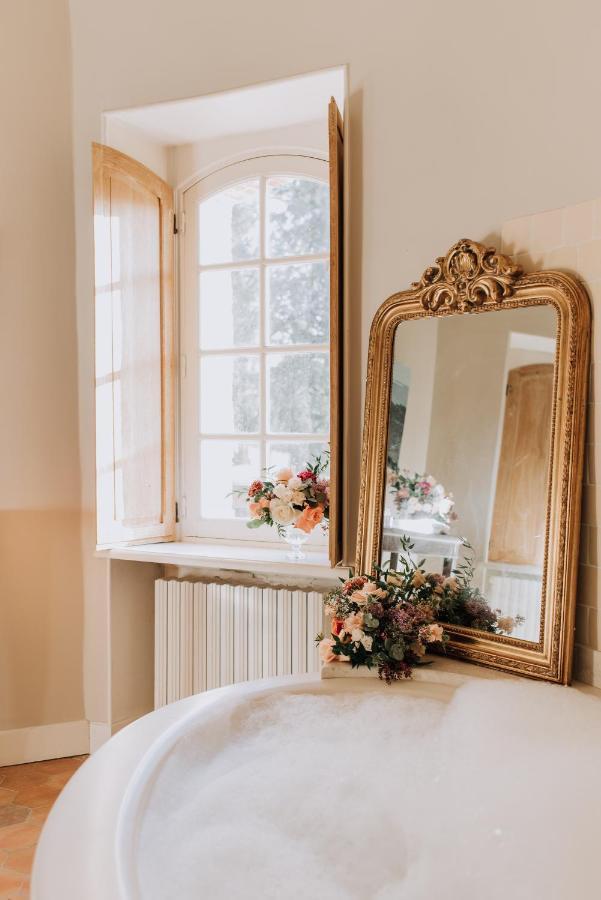 Chateau De La Cour Senlisse 外观 照片