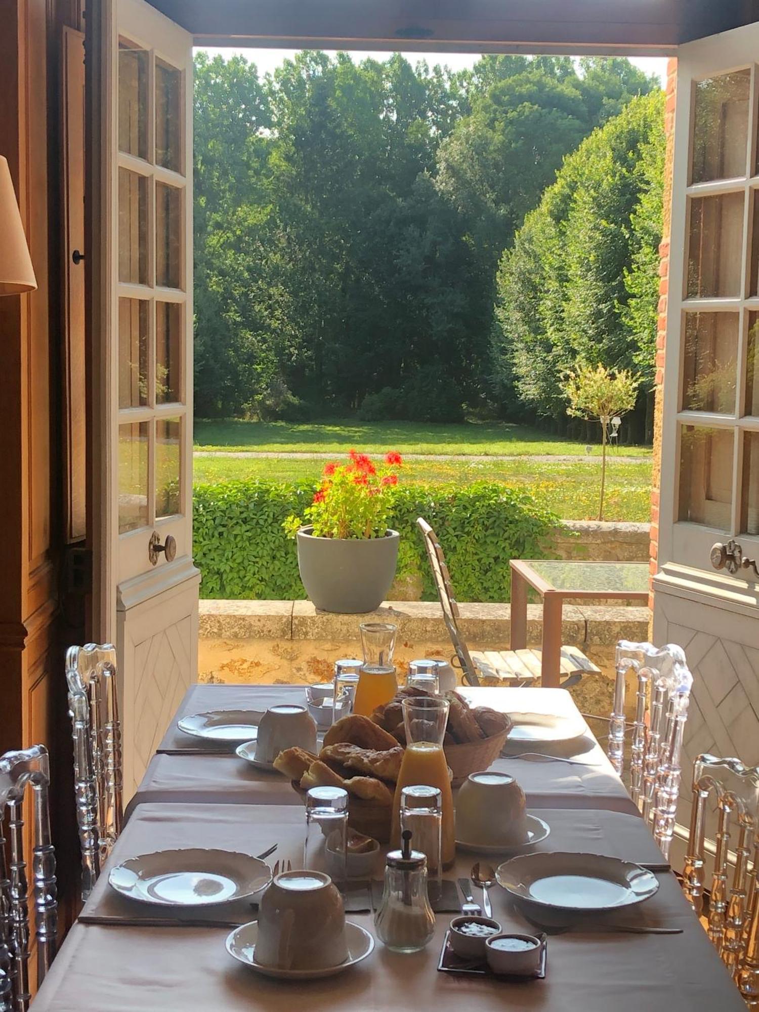 Chateau De La Cour Senlisse 外观 照片
